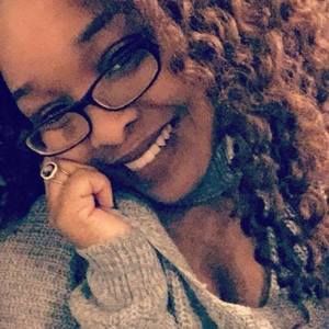 Meet your Posher, Myrea